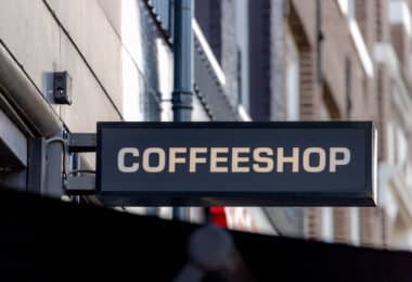 Coffee shops in Netherlands sell cannabis already