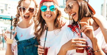 Significant Decline in Alcohol Consumption Among American Teens in 2023